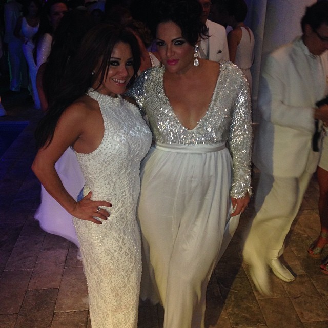 Carolina Sandoval (Inzquierda), y Sonia Sosa. Foto via http://instagram.com/venenosandoval