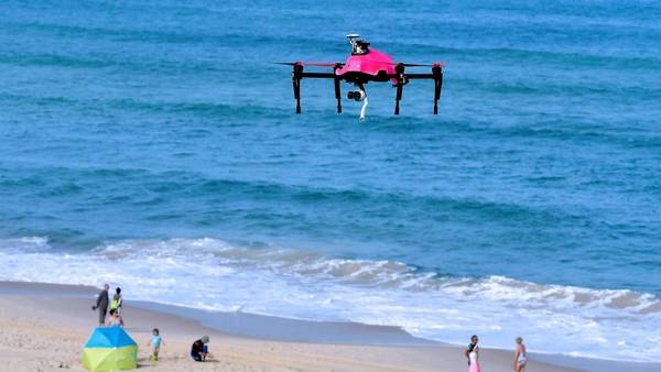 Drones salvavidas en la playa